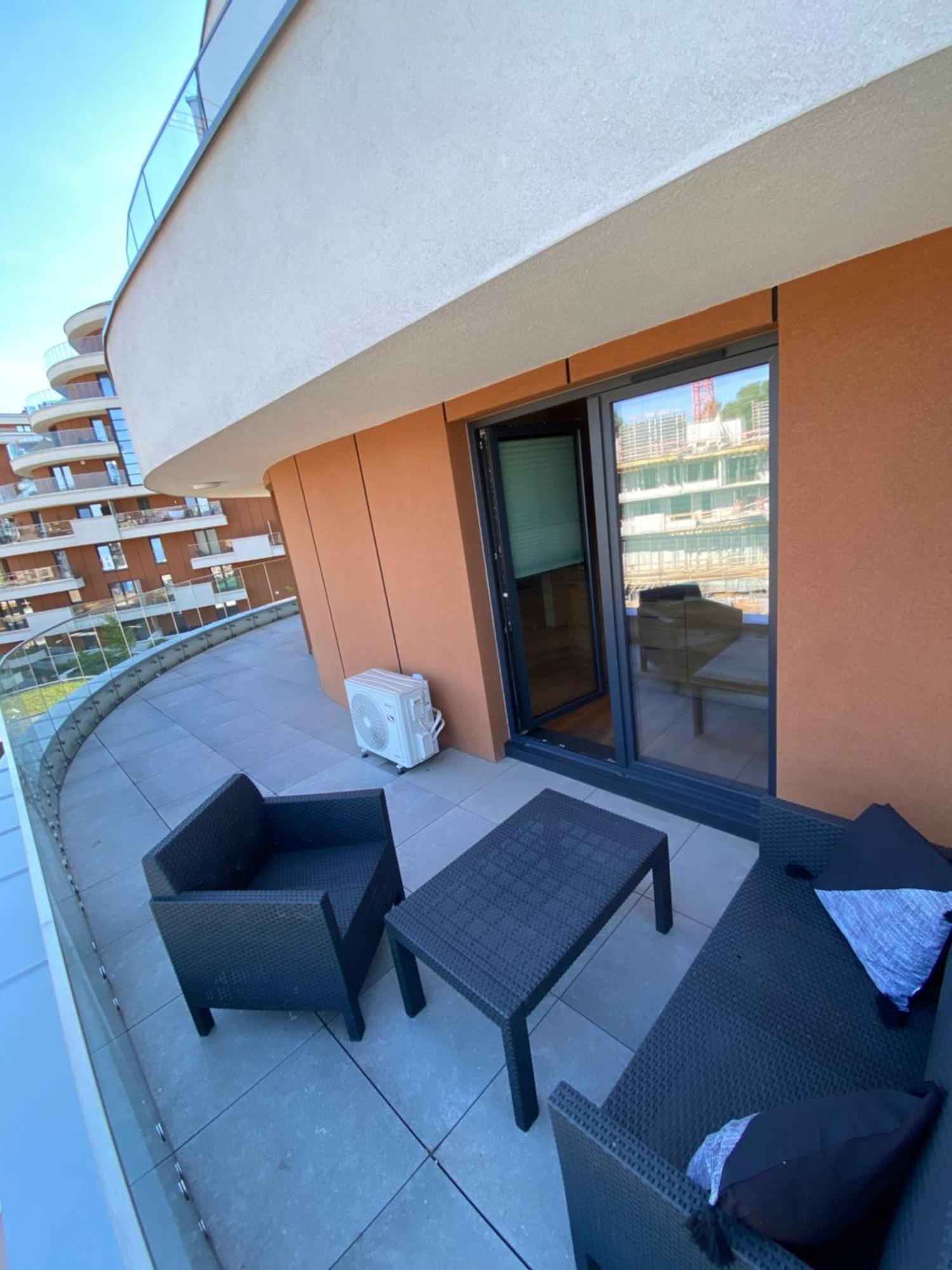 Apartamento Beautiful And Modern Apartment- Garage- Wislane Tarasy *